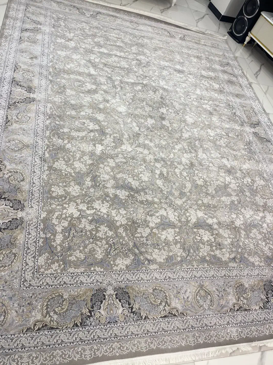 فرش ۱۲متری ۱۲۰۰شانه گل برجسته|فرش|رحیمآباد, |دیوار