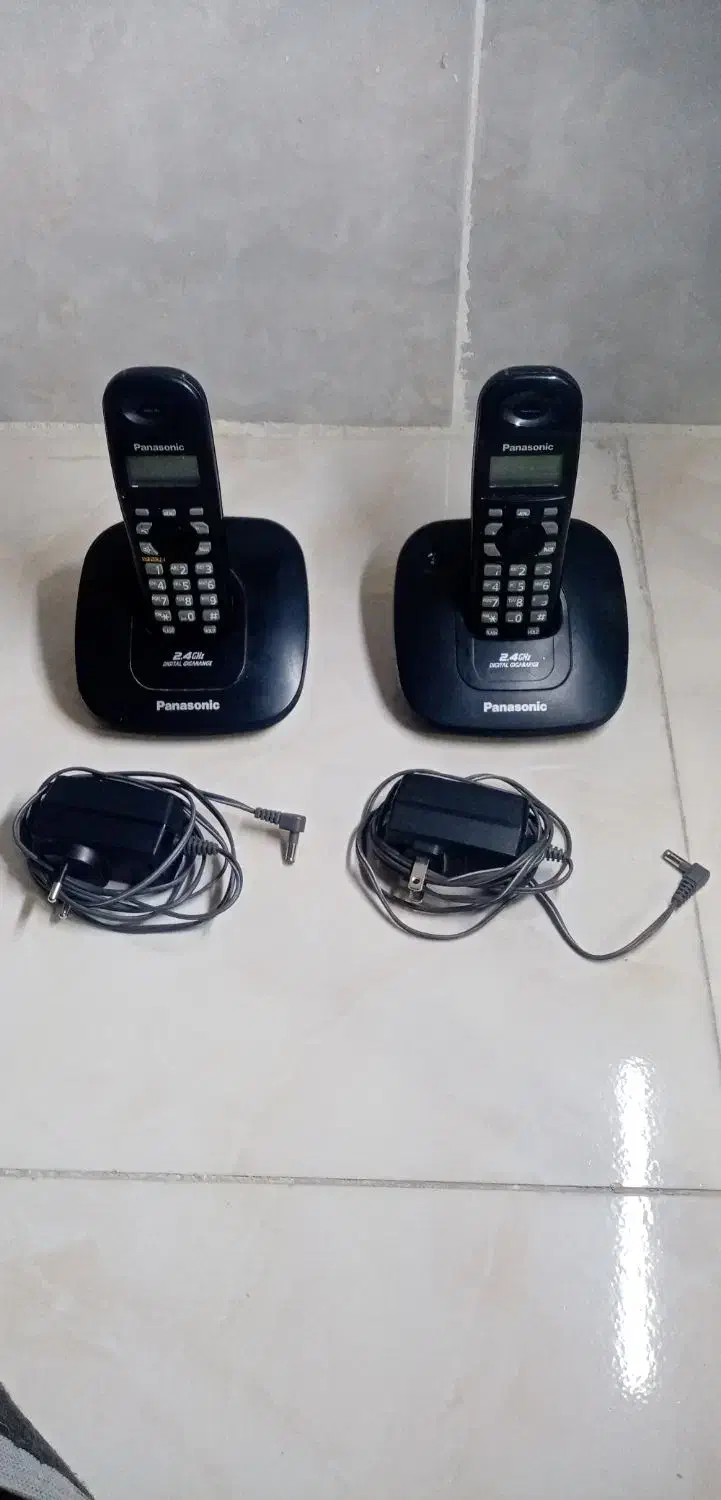 دو عددتلفن بی سیم پاناسونیک|تلفن رومیزی|مشهد, انقلاب|دیوار