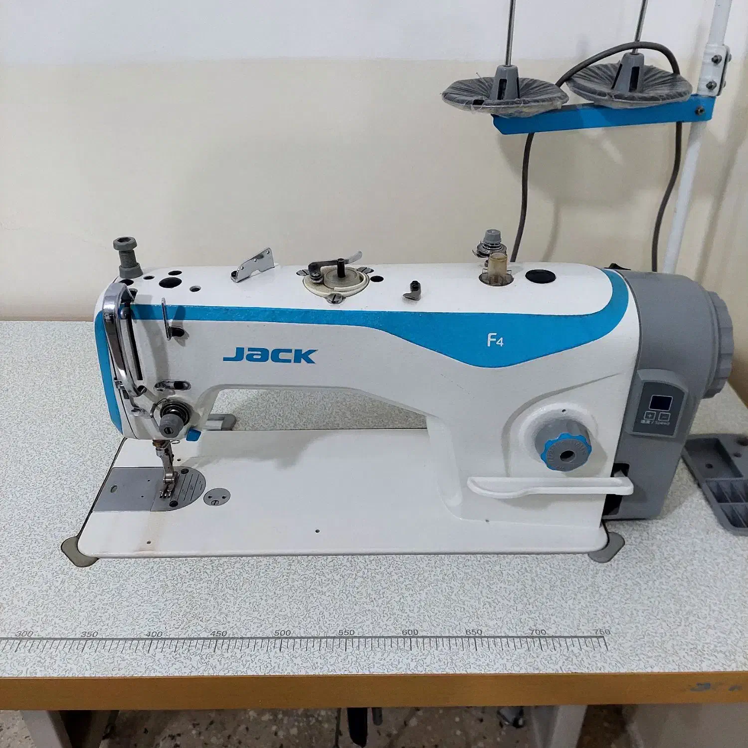 چرخ خیاطی صنعتی|چرخ خیاطی و ریسندگی|دورود, |دیوار