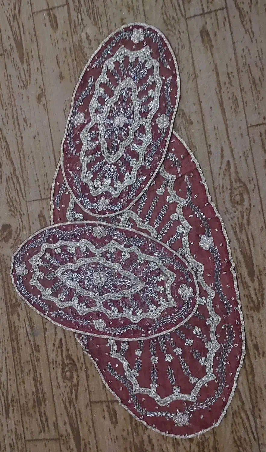 رومیزی سنگ دوزی|پرده، رانر، رومیزی|مراغه, |دیوار