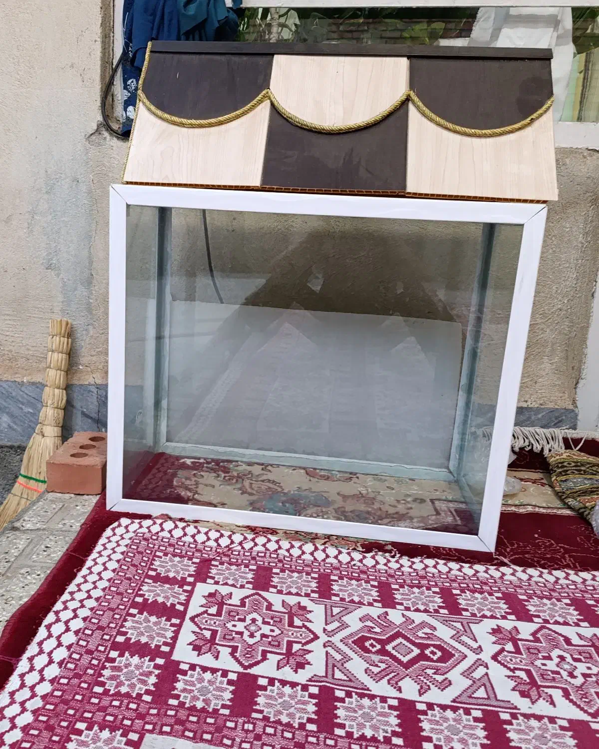 آکواریوم|ماهی|نقده, |دیوار