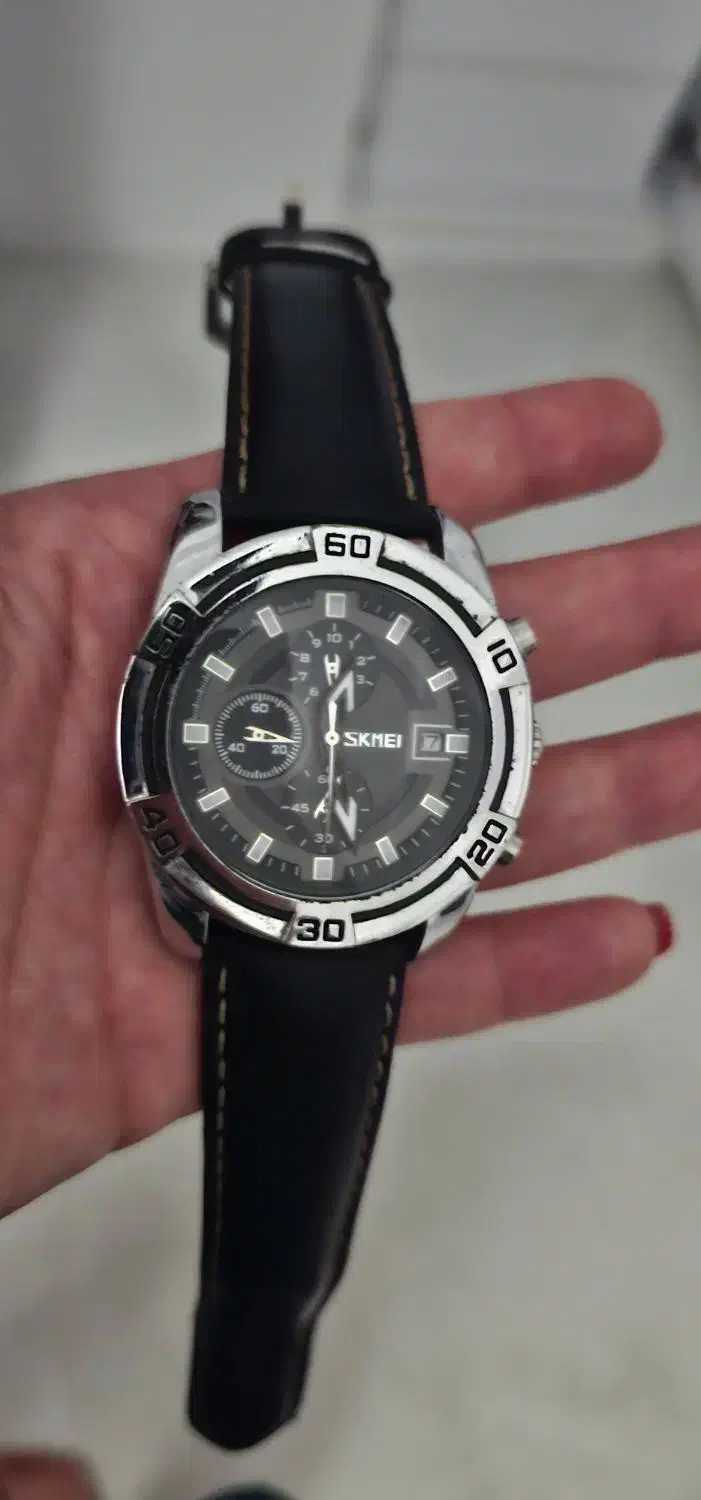 ساعت اسکمی|ساعت|رشت, پستک|دیوار