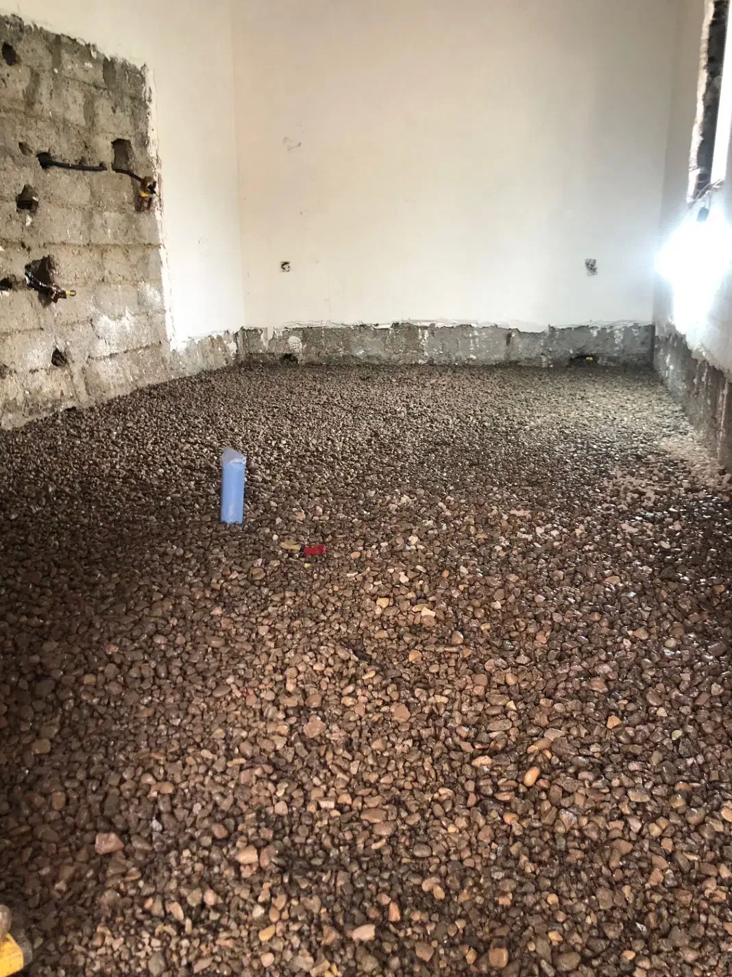 بازسازی نوسازی کلی جزئی ساختمانی پذیرفته می‌شود|خدمات پیشه و مهارت|رشت, گلسار|دیوار