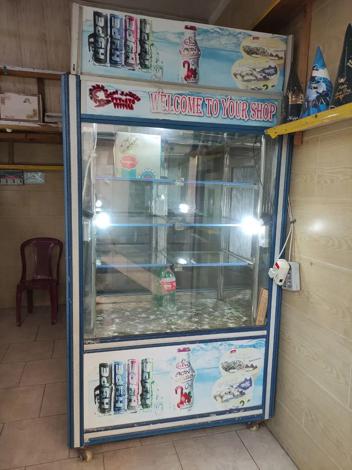 یخچال ویترینی|یخچال و فریزر|رشت, دخانیات|دیوار