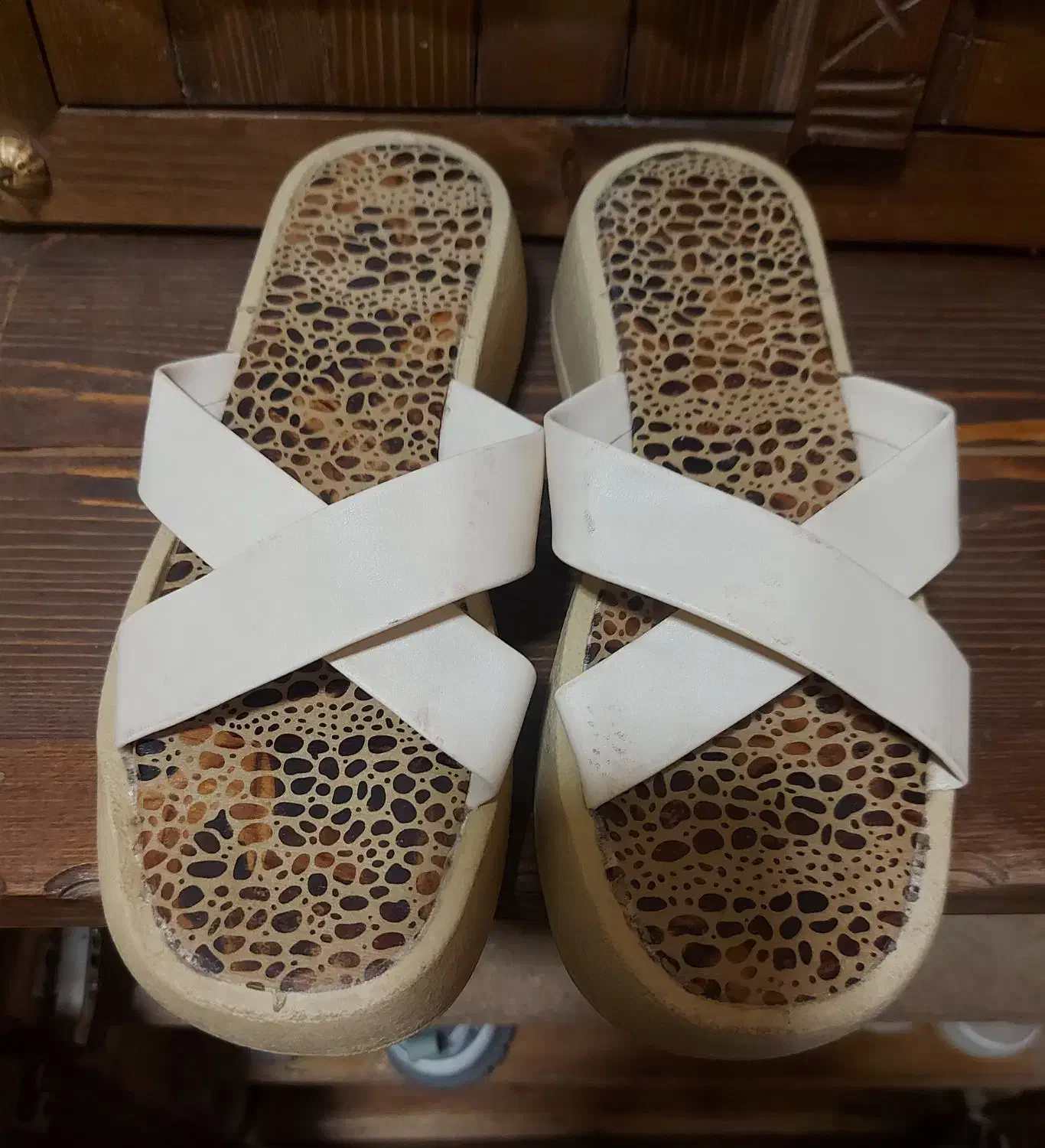 دمپایی رو فرشی|کیف، کفش، کمربند|ملایر, |دیوار