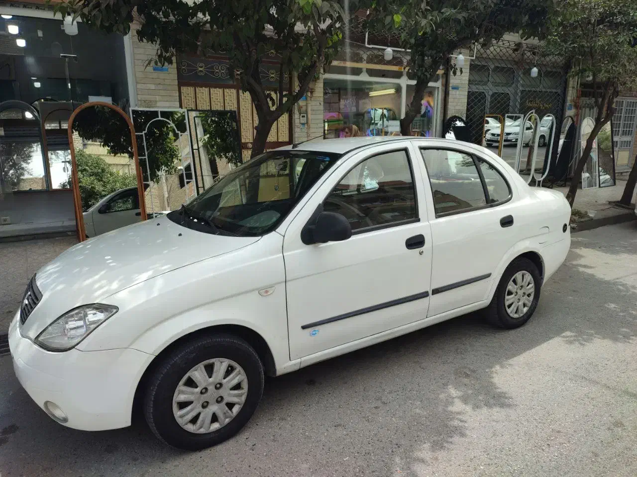 تیبا صندوق دار|خودرو سواری و وانت|گنبد کاووس, |دیوار