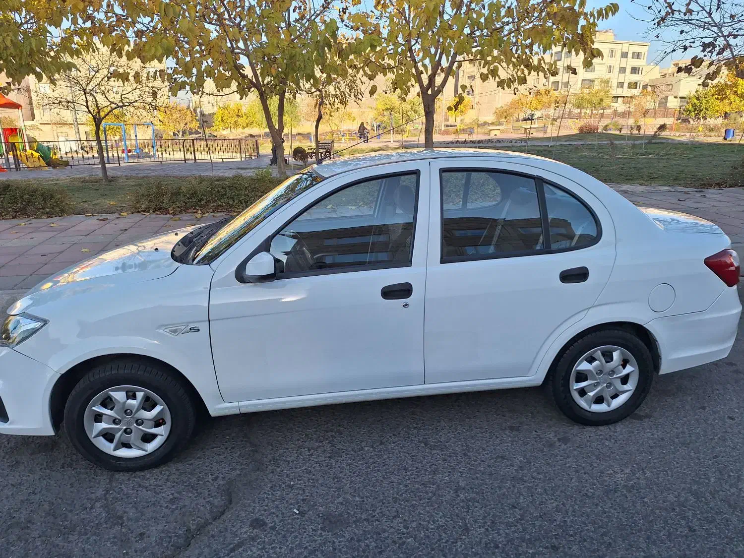 ساینا اس ۸۵ گانه ۱۴۰۲|خودرو سواری و وانت|زنجان, |دیوار