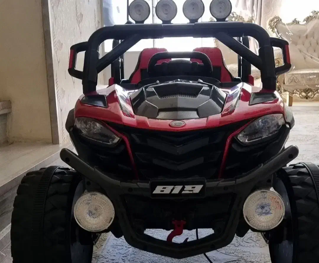 ماشین شارژی در حد نو|اسباببازی بچه|ایوان, |دیوار