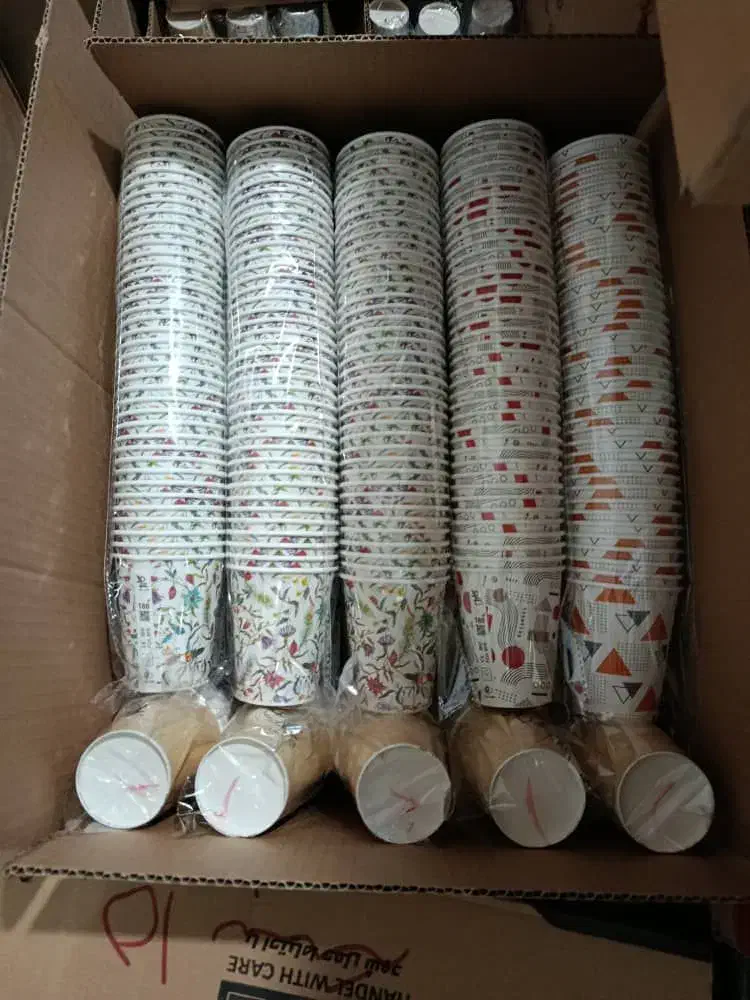 لیوان بهداشتی کاغذی 220کیفیت بالا|ظروف نگهدارنده، پلاستیکی، یک‌بارمصرف|بیرجند, |دیوار