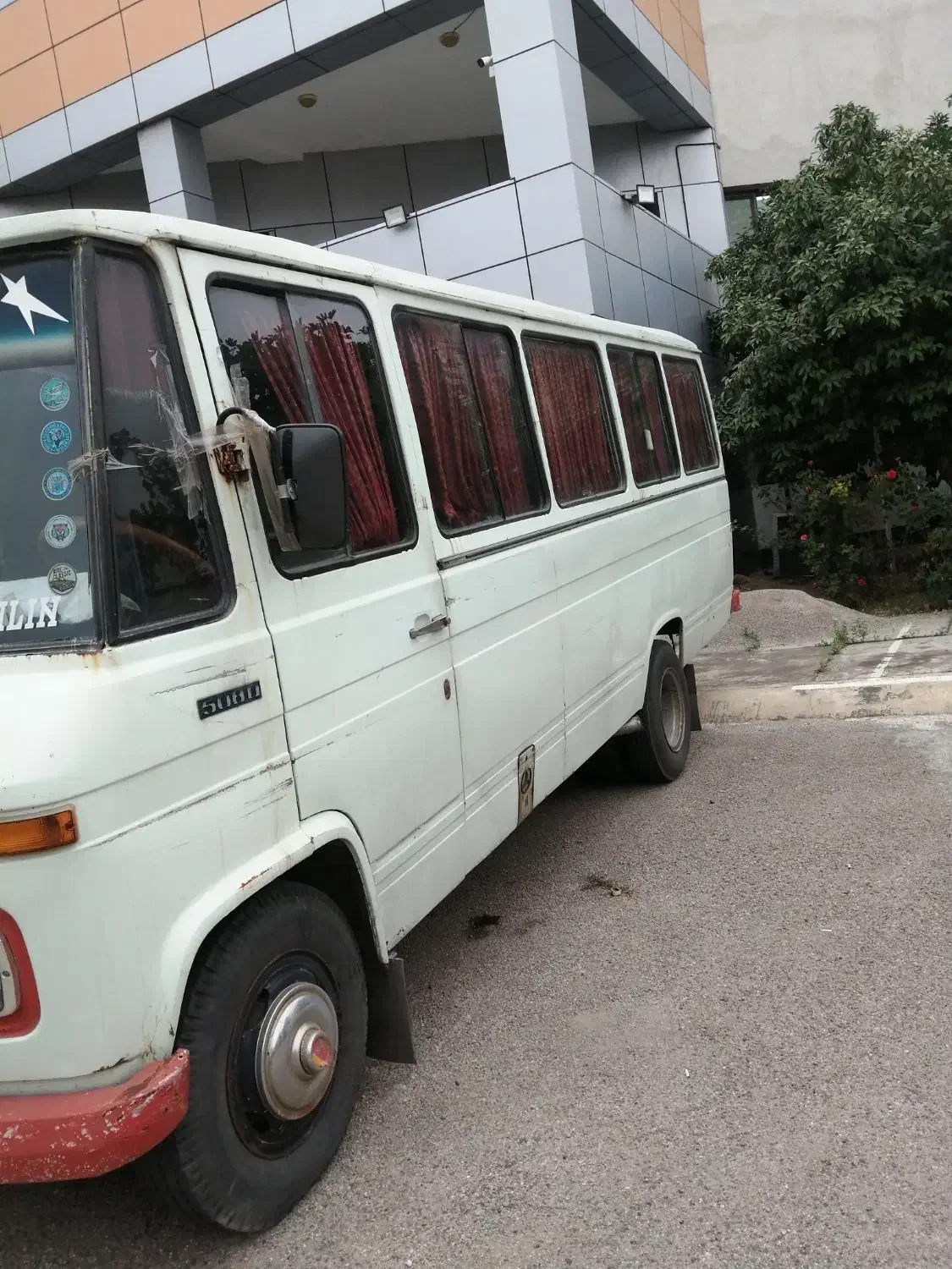 مینی بوس سقف بلند 78 بنز|خودرو سنگین|ساری, |دیوار