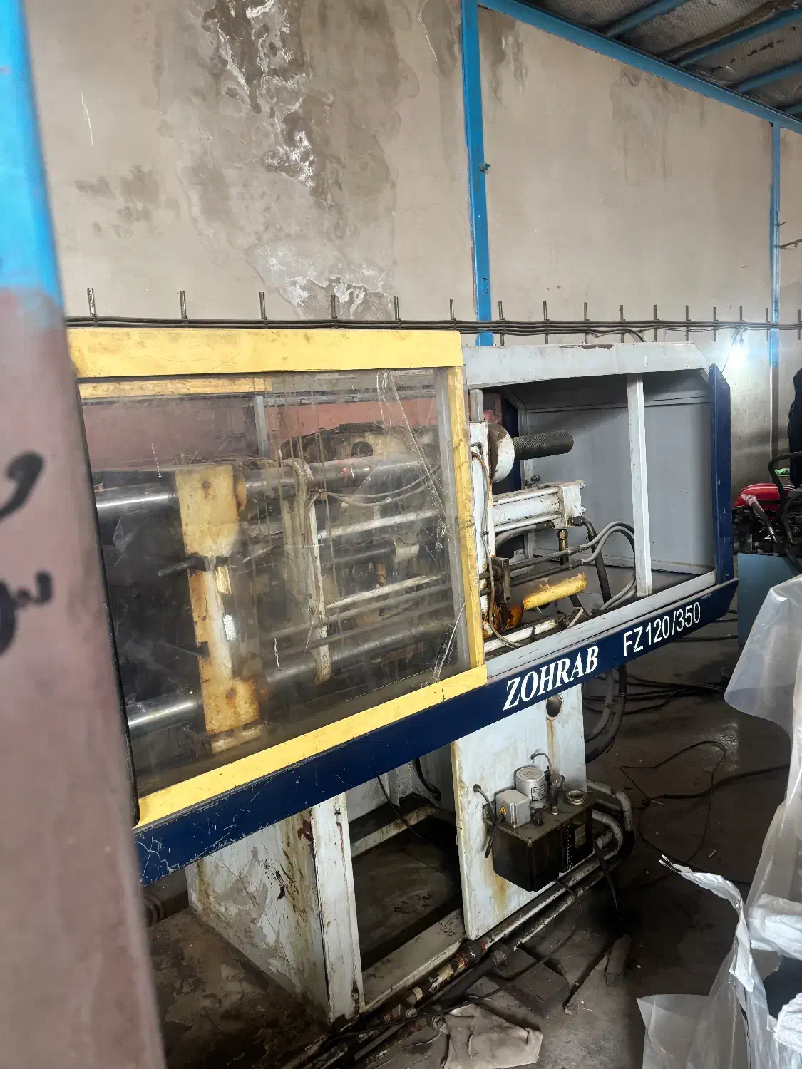 دستگاه تزریق پلاستیک ظهراب ۳۵۰ گرم تا ۴۰۰ گرم|ماشینآلات صنعتی|قرچک, زیبا شهر|دیوار