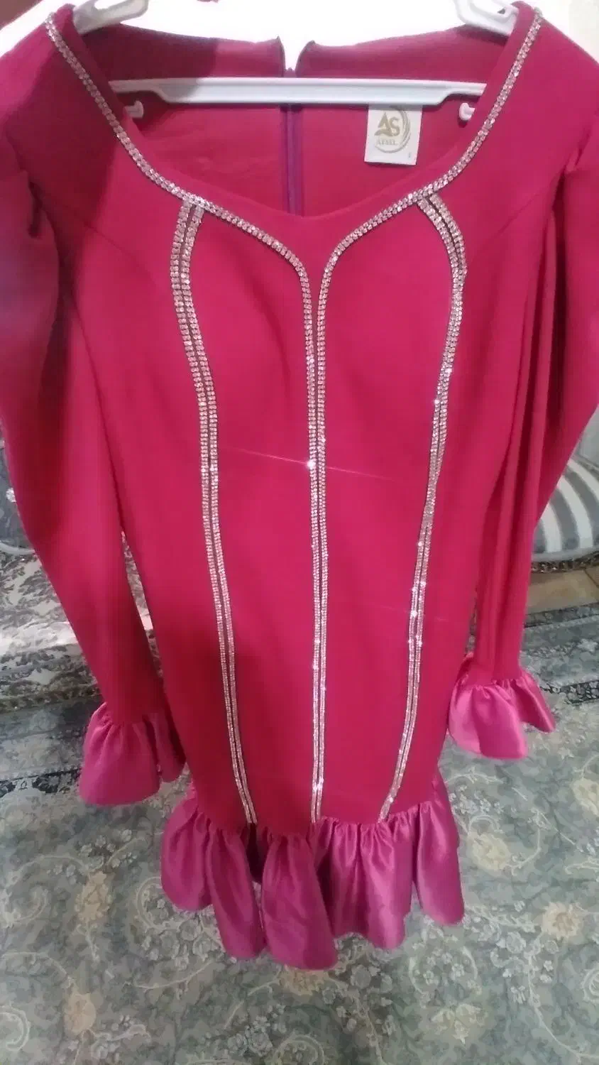 پیراهن مجلسی|لباس|اردبیل, |دیوار