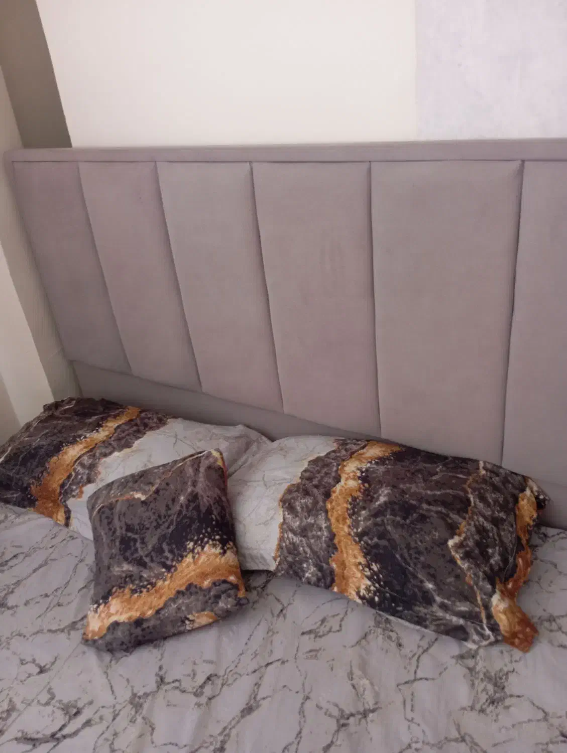 تخت دونفره|تخت و سرویس خواب|تهران, قیام|دیوار