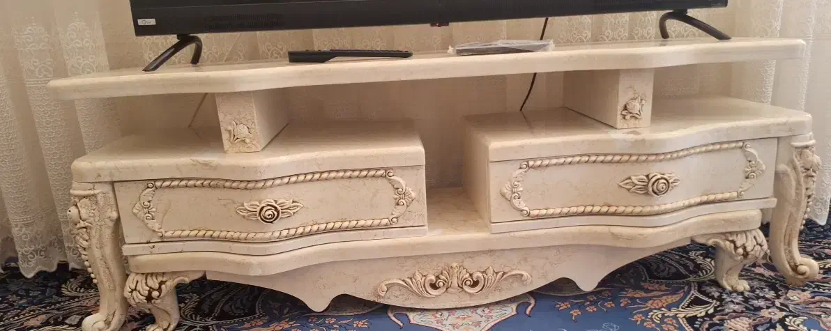 میز TV، ویترین،|بوفه، ویترین، کنسول|دلیجان, |دیوار