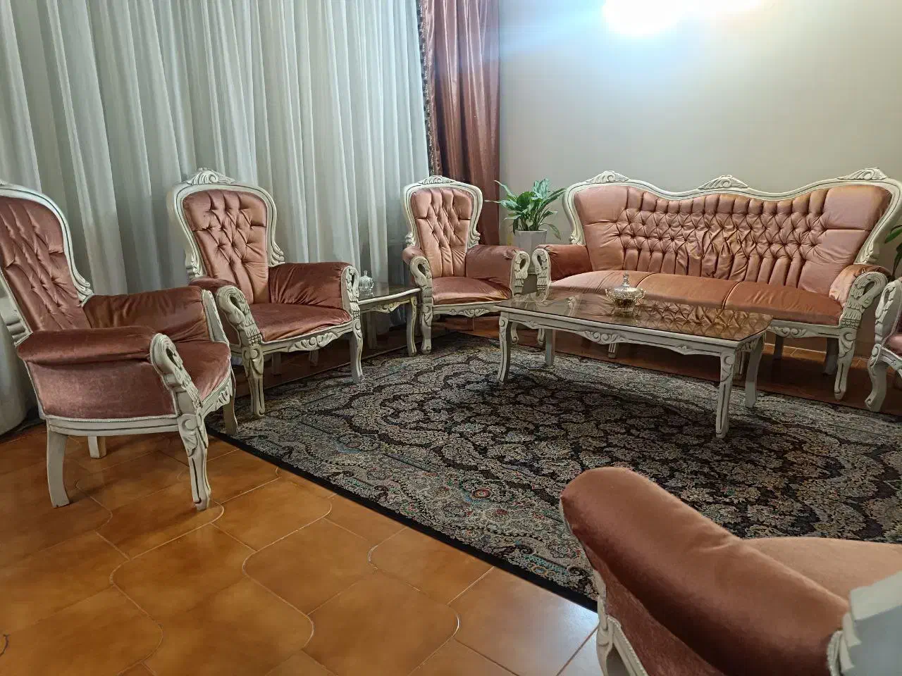 مبل|مبلمان خانگی و میز عسلی|مشهد, گوهرشاد|دیوار