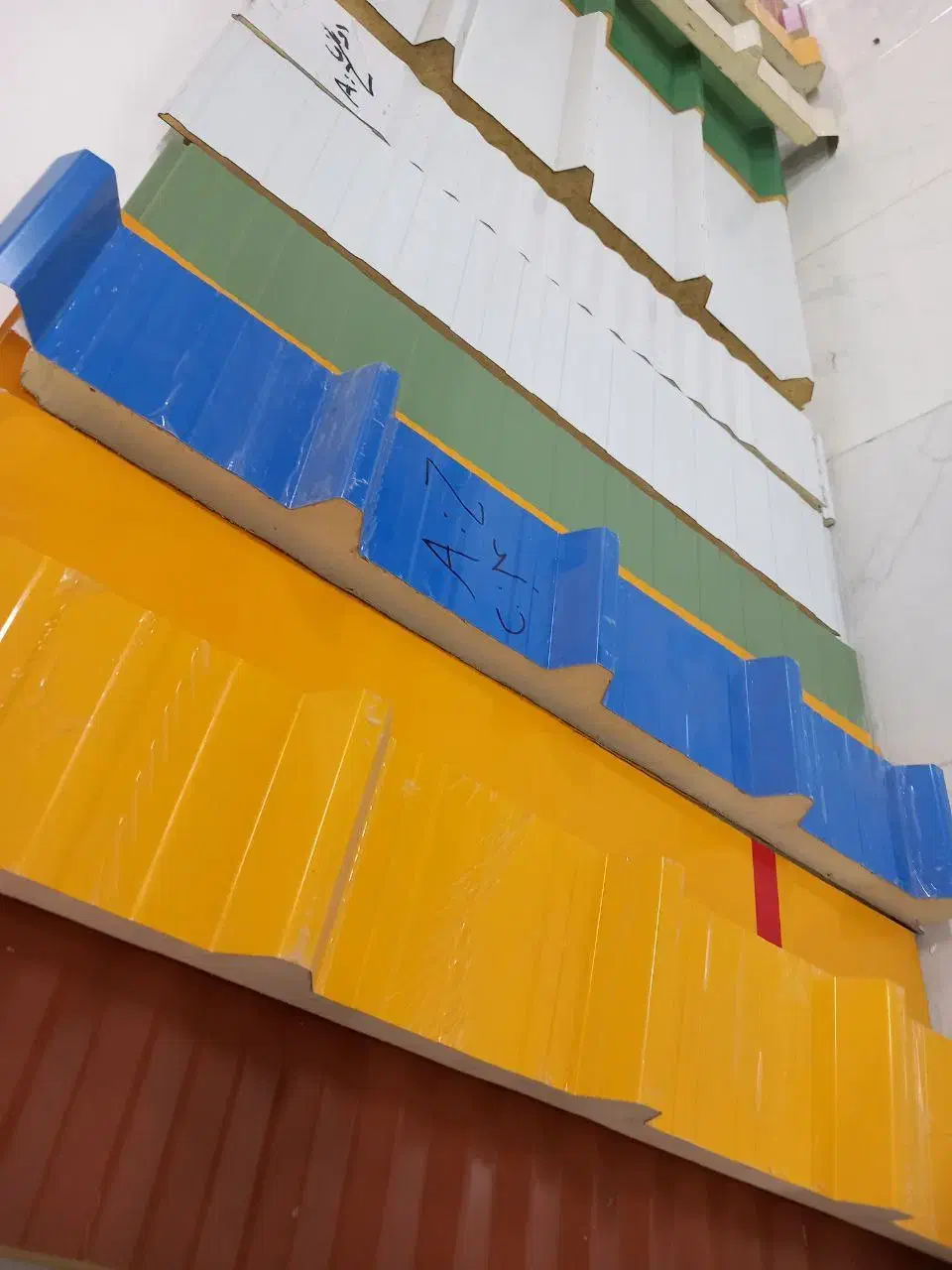 ساندویچ پانل مستحکم|مصالح و تجهیزات ساختمان|سیرجان, |دیوار