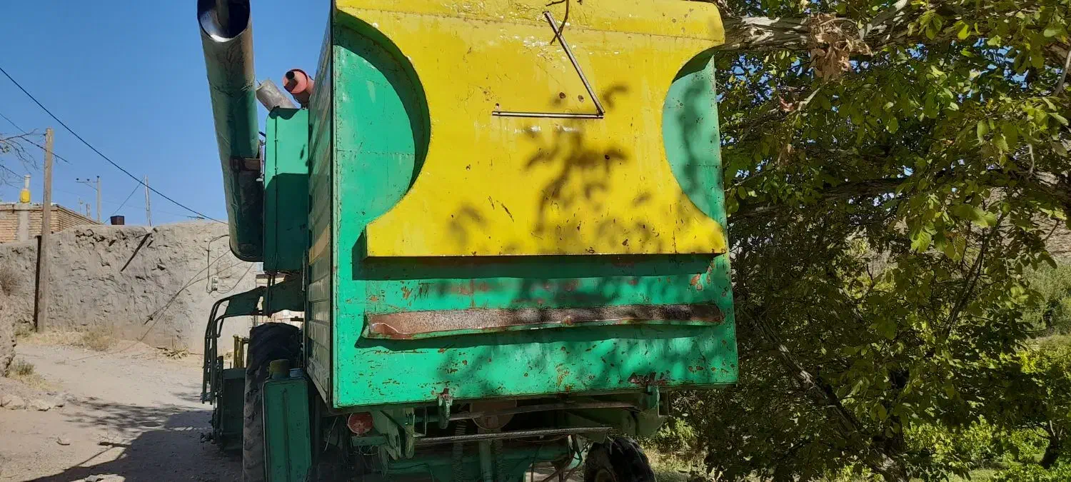 کمباین جاندیر موتور بنز ۳۰۲|خودرو سنگین|مشهد, منزل آباد|دیوار