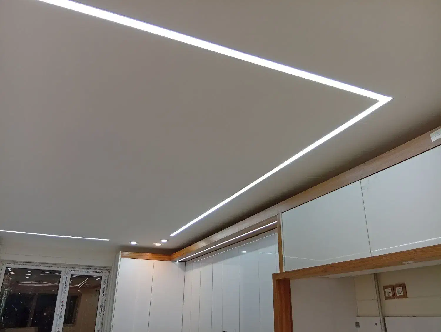 برقکاری ساختمان صفر تا صد کامل و به صورت هوشمند|خدمات پیشه و مهارت|کامیاران, |دیوار