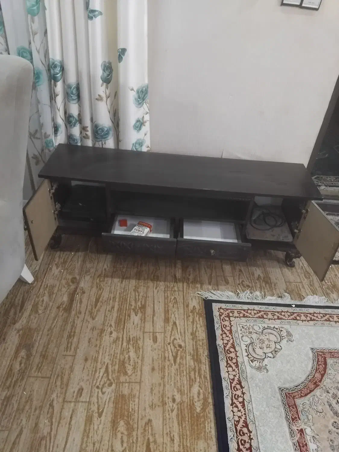 میز تلویزیون|میز تلویزیون|زابل, |دیوار