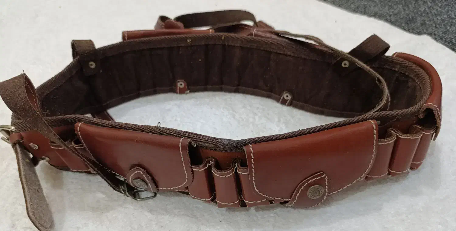 همایل|کیف، کفش، کمربند|اندیمشک, |دیوار