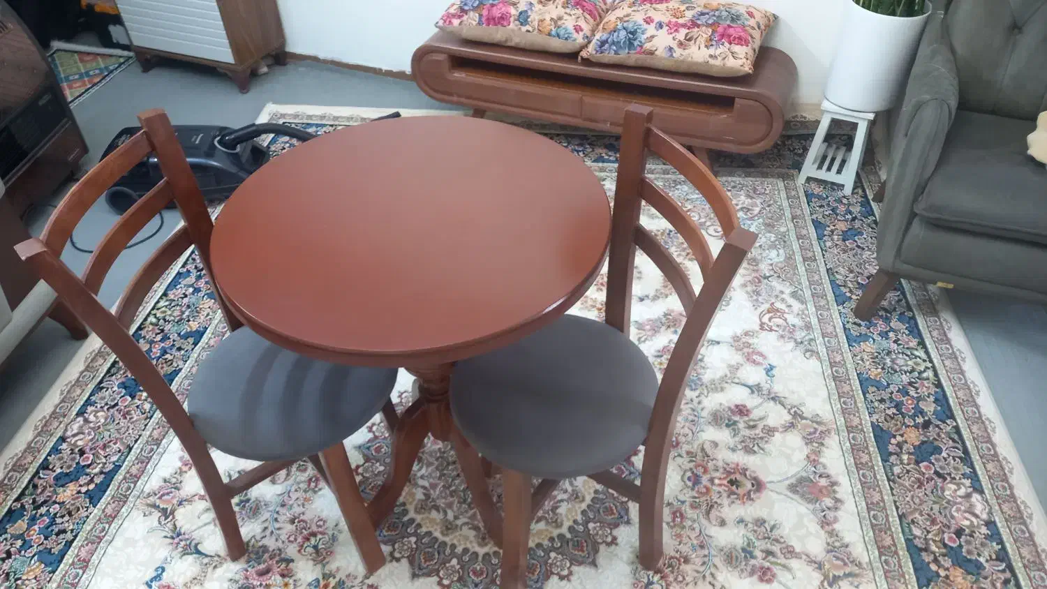 میز غذاخوری ۲ نفره|میز و صندلی غذاخوری|پاکدشت, پاکدشت (مامازند)|دیوار