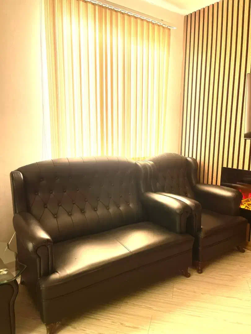 مبل چرم|مبلمان خانگی و میز عسلی|کرج, شهرک فهمیده|دیوار