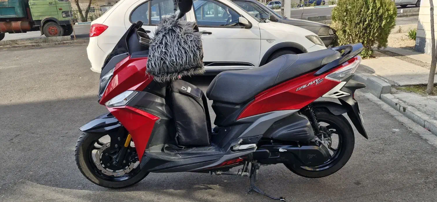 sym j200|موتورسیکلت|تهران, تاکسیرانی|دیوار