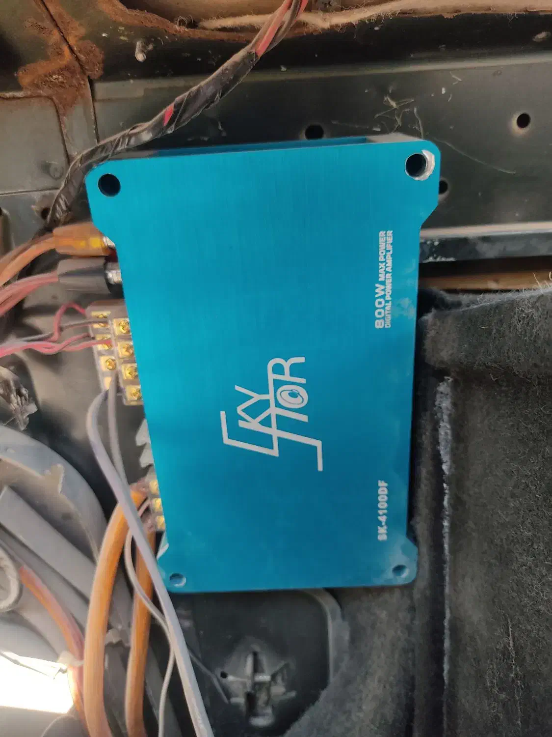 سیستم صوتی در حد نو|قطعات یدکی و لوازم جانبی|شیراز, تندگویان|دیوار