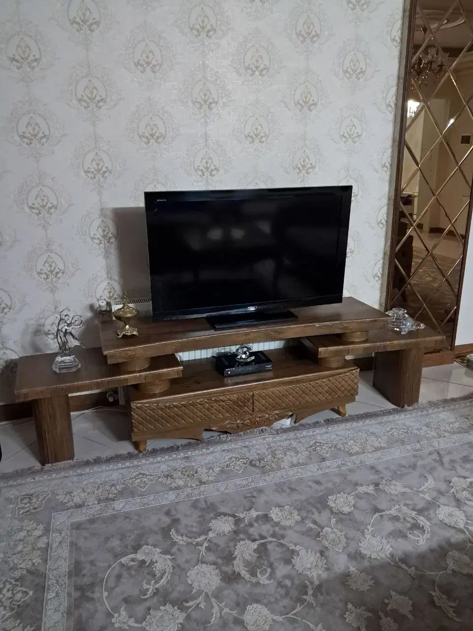 ال سی دی 42 اینچ سونی سالم و تمیز|تلویزیون و پروژکتور|محمدشهر, همایون ویلا|دیوار