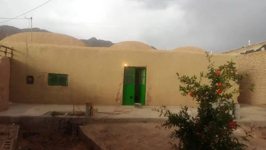 خانه ویلایی شهر راین روستای ده ملک|فروش خانه و ویلا|راین, |دیوار