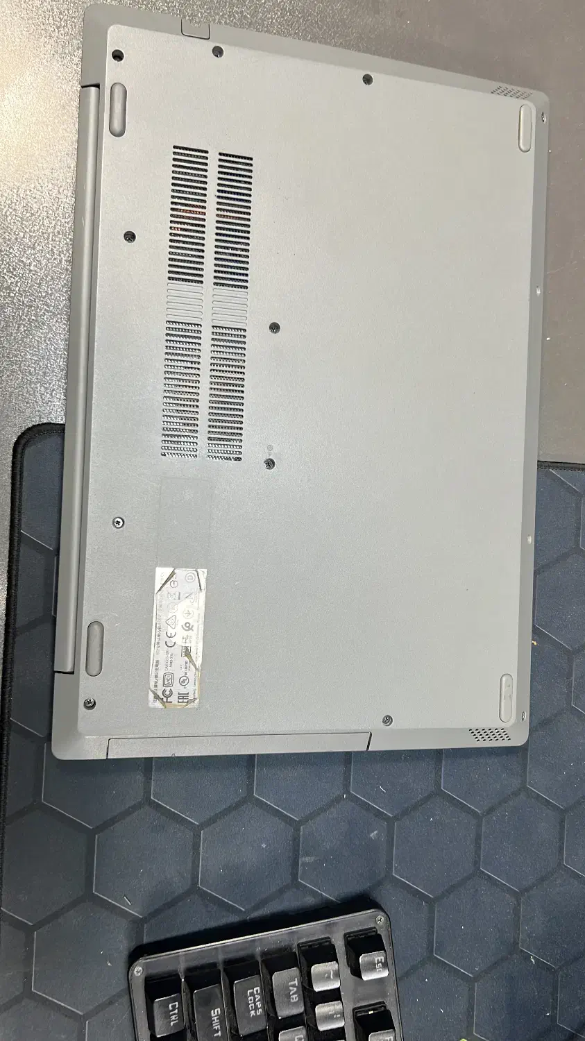 لپ تاپ لنوو فروشی|رایانه همراه|تهران, فلسطین (میدان انقلاب)|دیوار