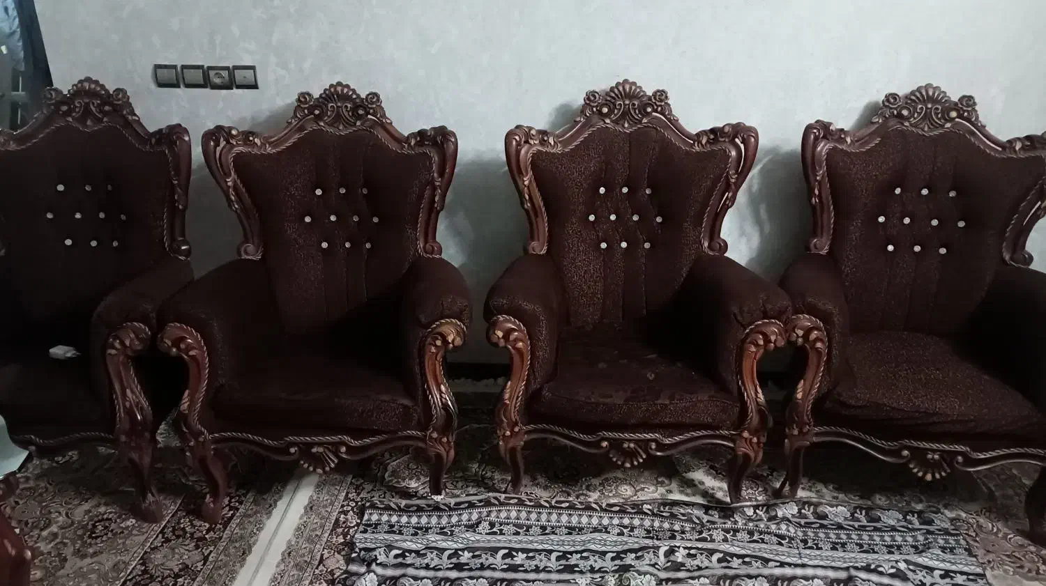 مبلمان سلطنتی|مبلمان خانگی و میز عسلی|برخوار, |دیوار