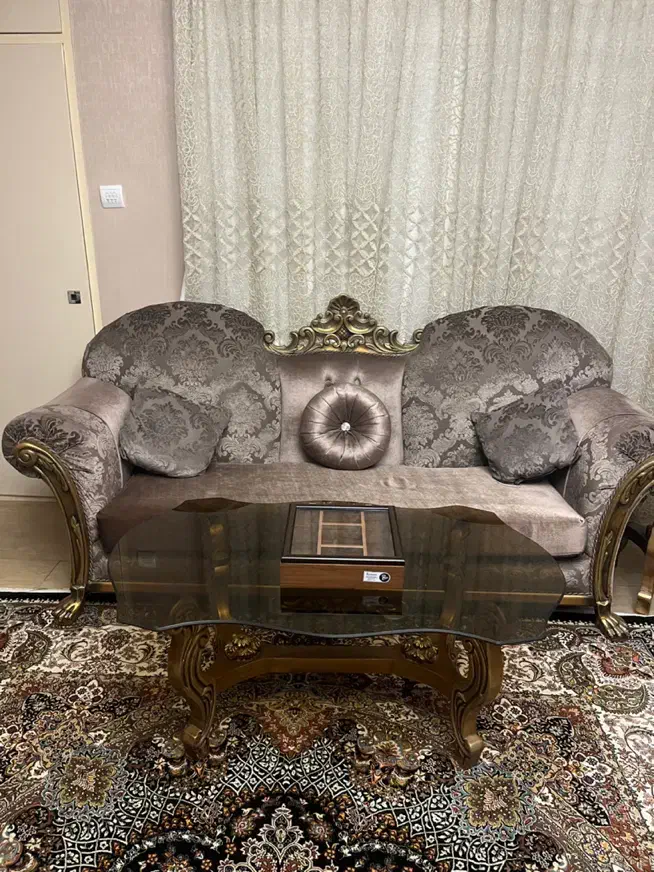 مبل ۷ نفره|مبلمان خانگی و میز عسلی|کرج, اصفهانی‌ها|دیوار