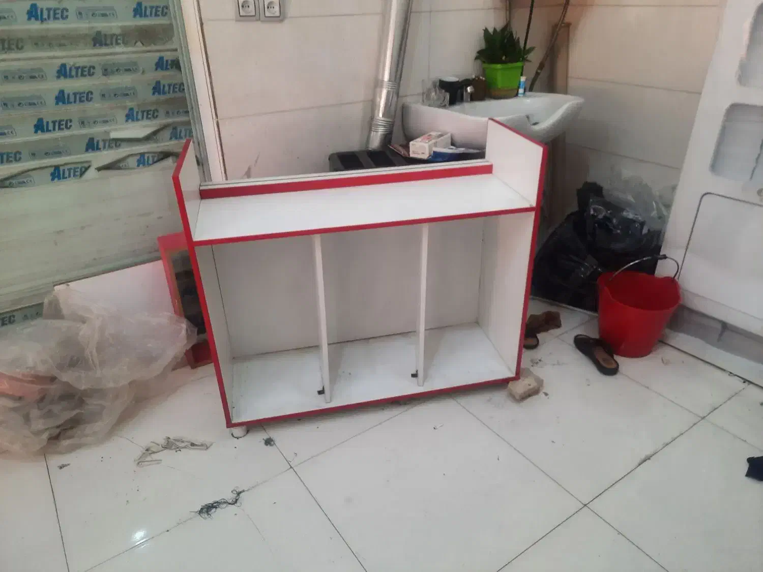 میز|کتابخانه، شلف، قفسه‌های دیواری|رباط‌کریم, رباط‌کریم|دیوار