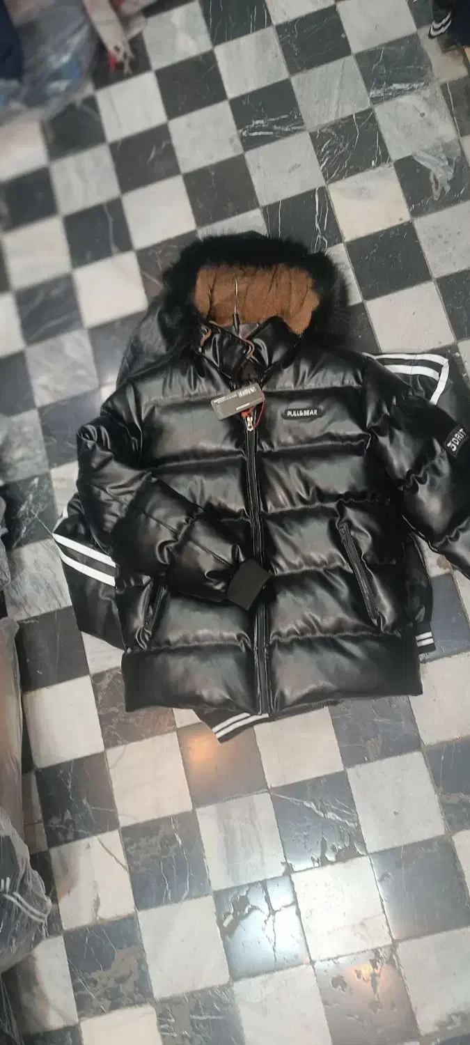 کاپشن چرم صنعتی/چرم|لباس|مشهد, عیدگاه|دیوار