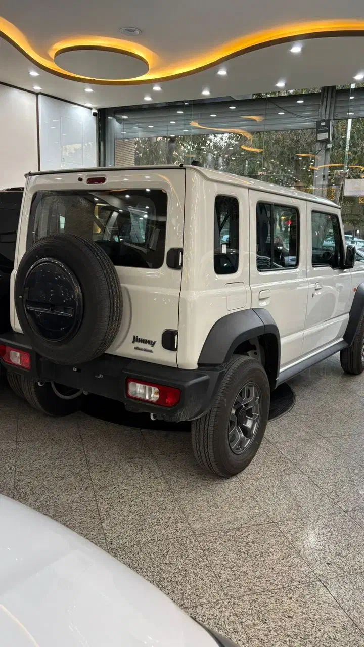 سوزکی جیمنی ۵ درب صفر سفید|خودرو سواری و وانت|شهرکرد, |دیوار