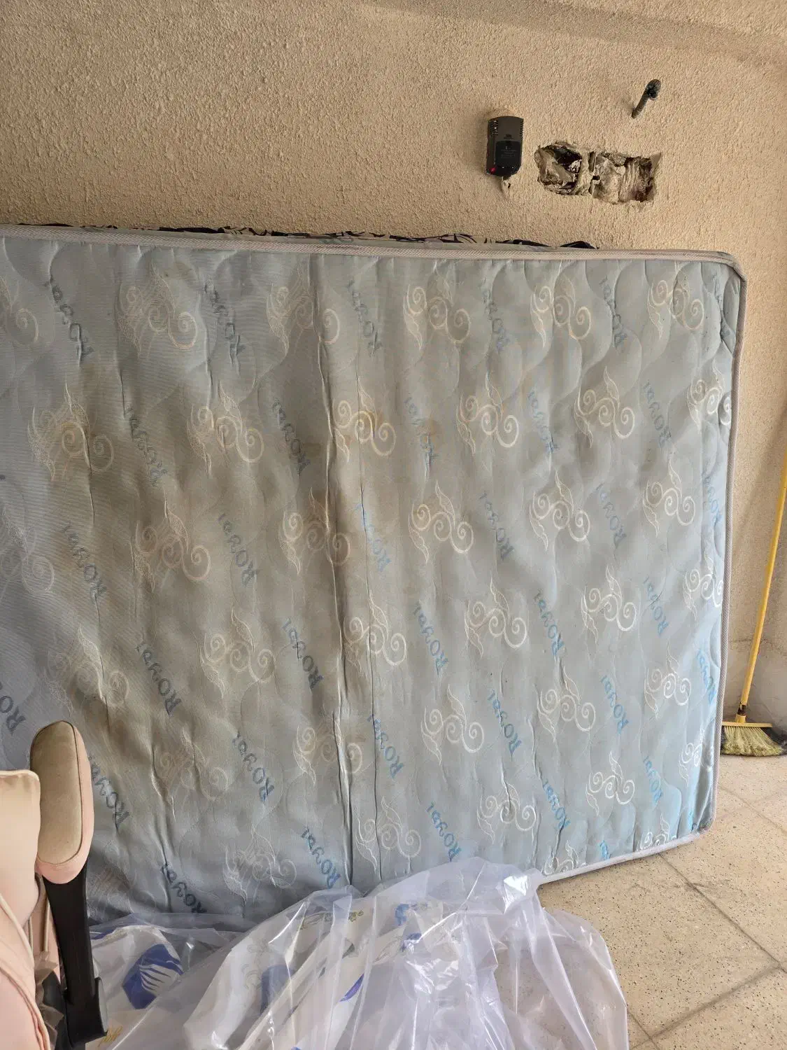 تشک دو نفره|تشک تختخواب|لاهیجان, گلستان|دیوار