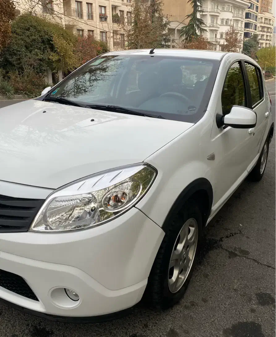 رنو ساندرو اتوماتیک مدل ۱۳۹۵|خودرو سواری و وانت|تهران, ولنجک|دیوار