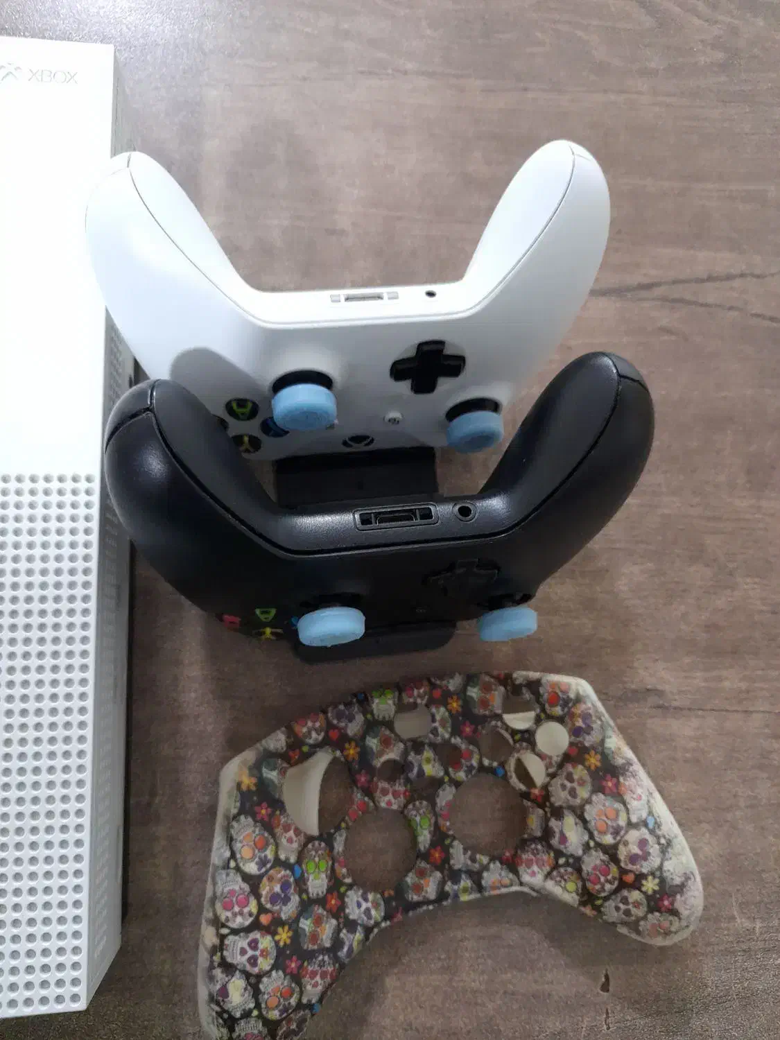 ایکس باکس وان اس یک ترابایت|کنسول، بازی ویدئویی و آنلاین|بهارستان, |دیوار