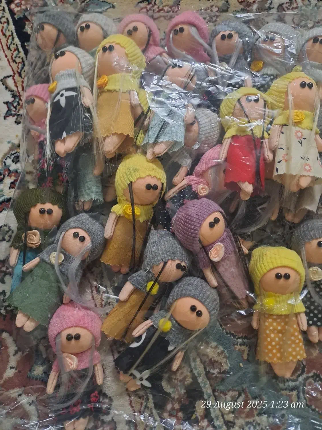 عروسک مناسب نذری و هدیه|اسباب‌بازی بچه|قم, چهار مردان|دیوار