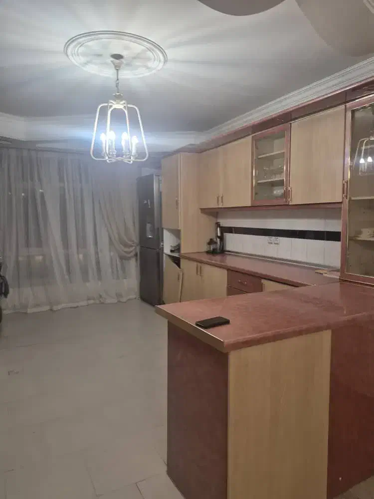 آپارتمان ۸۵متر ۲خواب /شهرک نفت/سیمون بولیوار