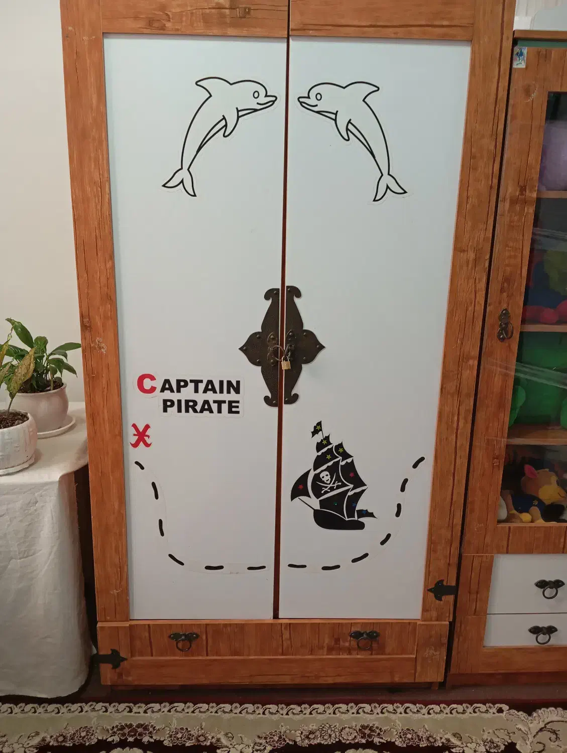 تختخواب وسرویس|تخت و سرویس خواب|رشت, حومه رشت|دیوار