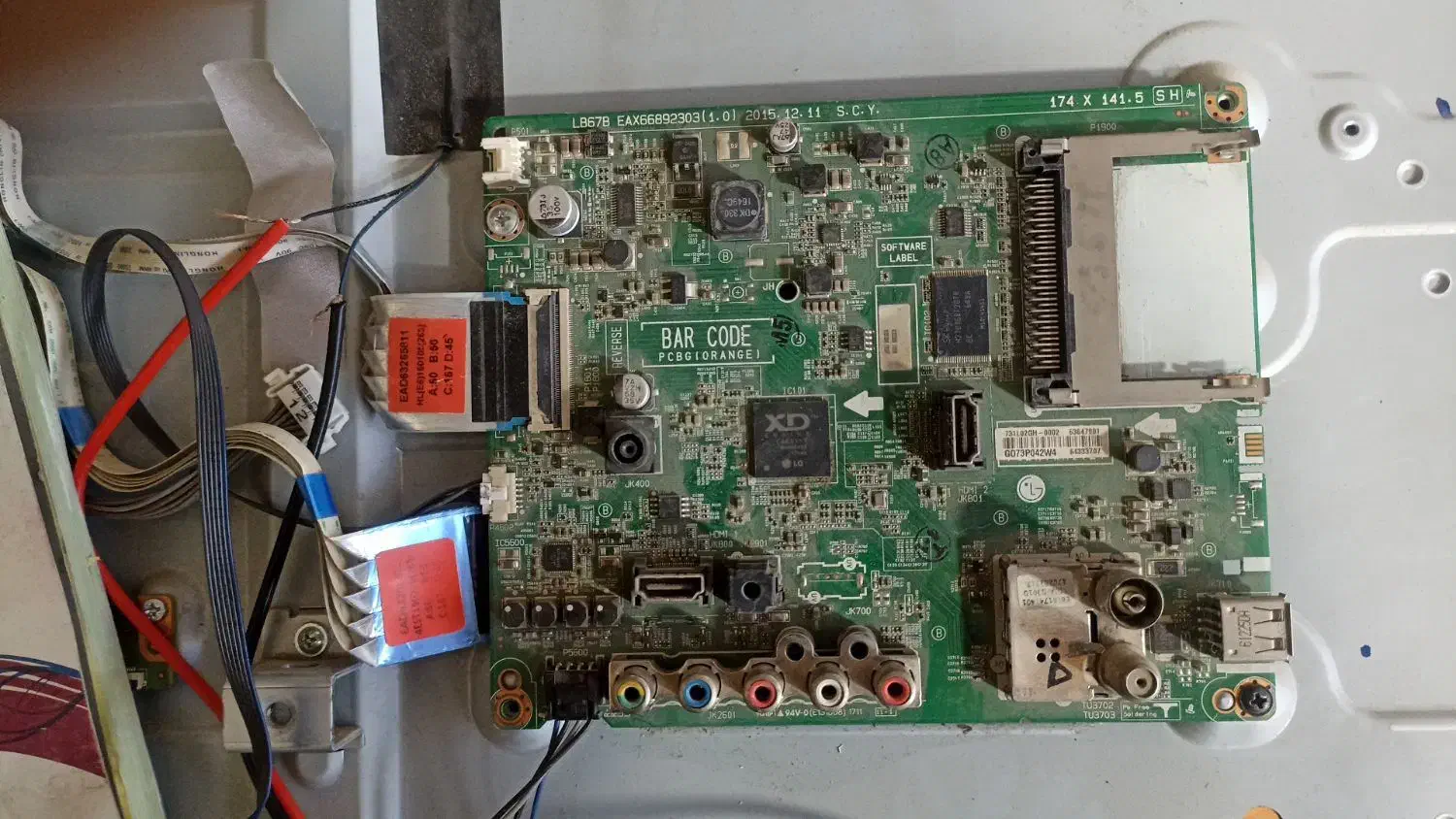 تعمیرات تخصصی تلویزیون LEDو LCDدر منزل.... سیار|خدمات پیشه و مهارت|بم, |دیوار