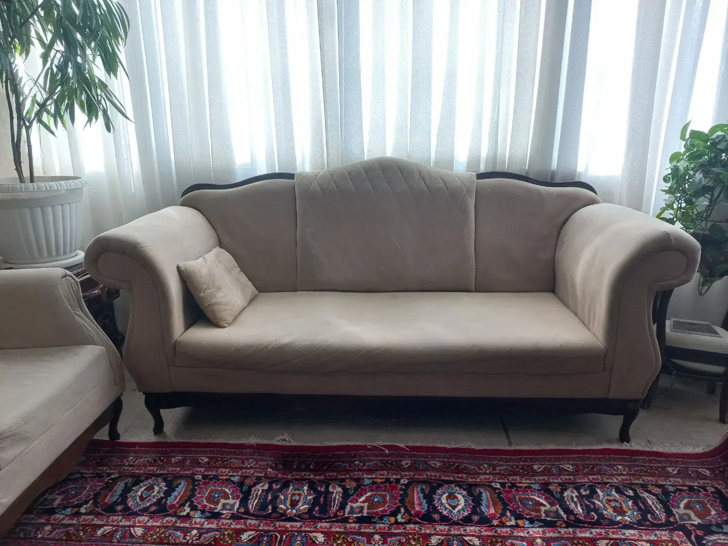 مبل نیم ست راحتی|مبلمان خانگی و میز عسلی|مشهد, راه آهن|دیوار