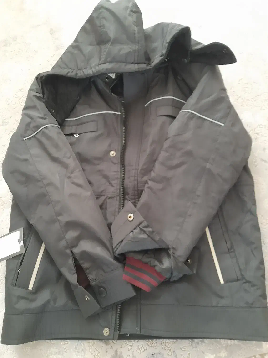 کاپشن مردانه|لباس|اندیشه, اندیشه فاز ۲|دیوار