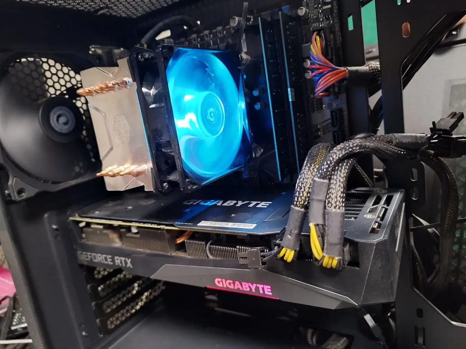 کیس گیمینگ نسل ۱۲ b660+ 12400f+ RTX 3070 درحد|رایانه رومیزی|تهران, شیخ هادی|دیوار