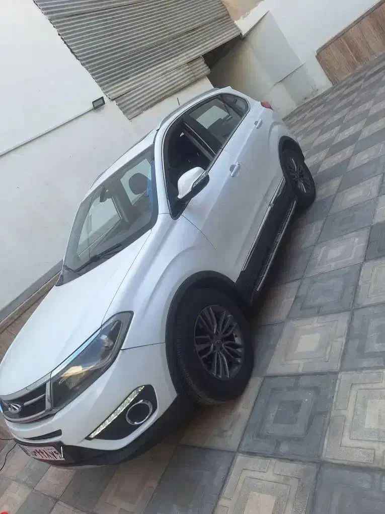 تیگو۵ مدل۹۷نقدواقساد|خودرو سواری و وانت|ملک‌آباد, |دیوار