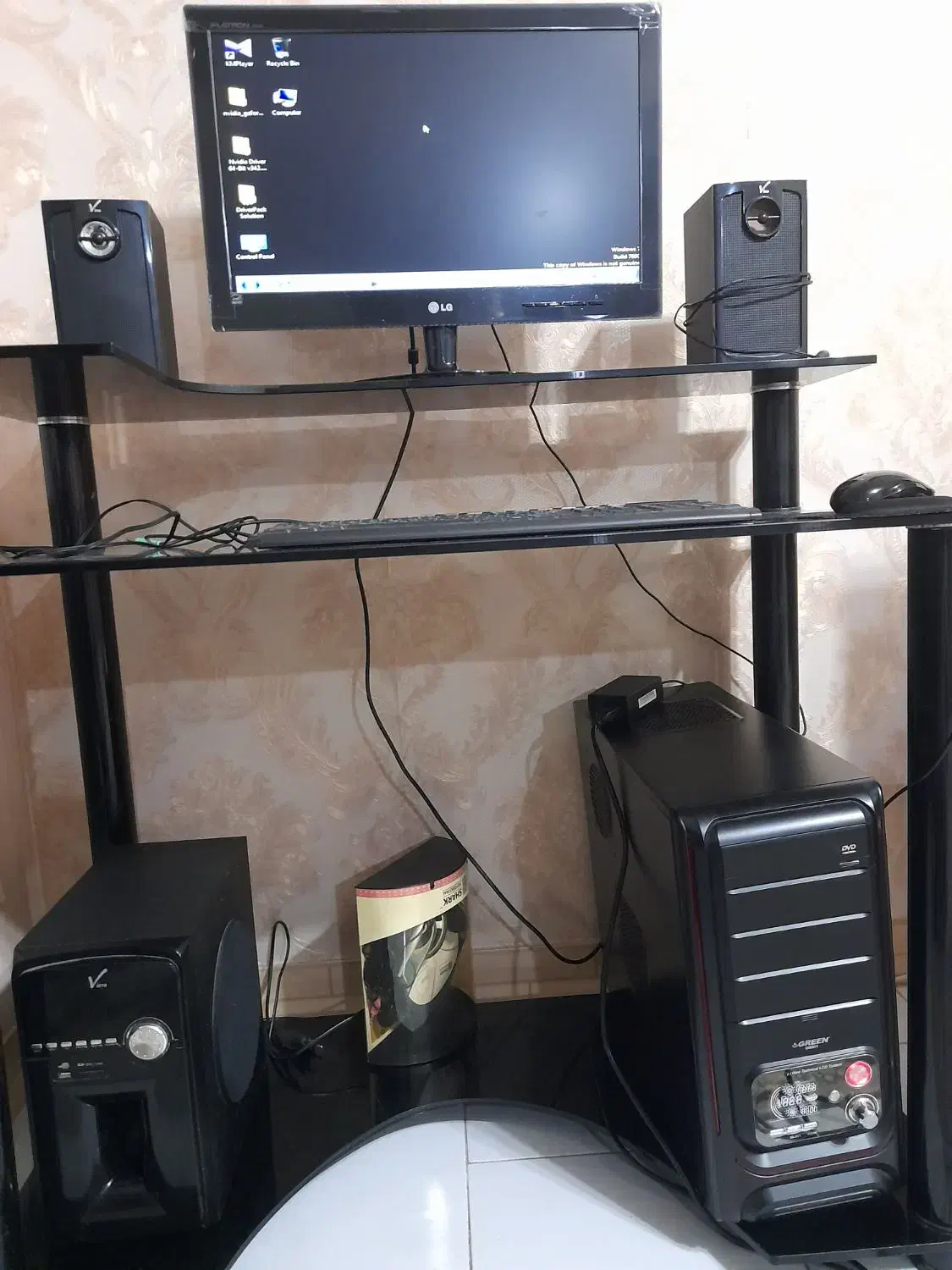 کامپیوتر و مانیتور۱۹ اینچ|رایانه رومیزی|رشت, حسین آباد|دیوار