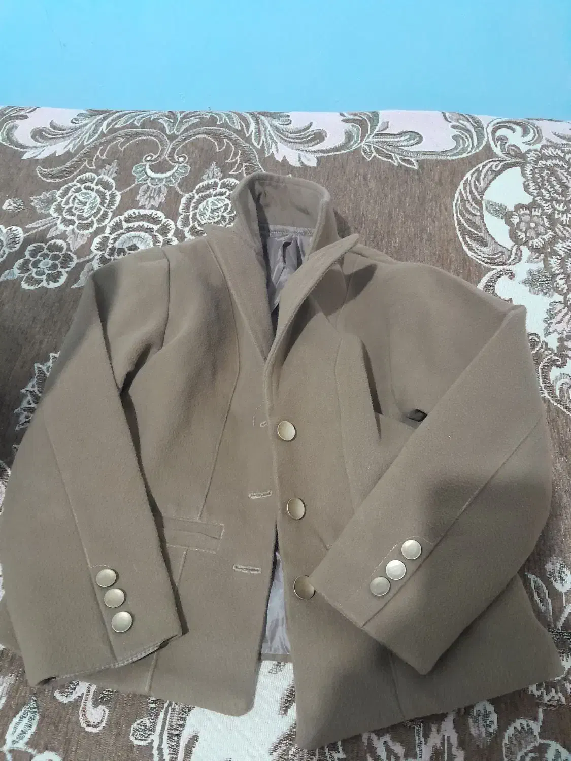 فروش لباس بچگانه|کفش و لباس بچه|لاهیجان, کوی زمانی|دیوار