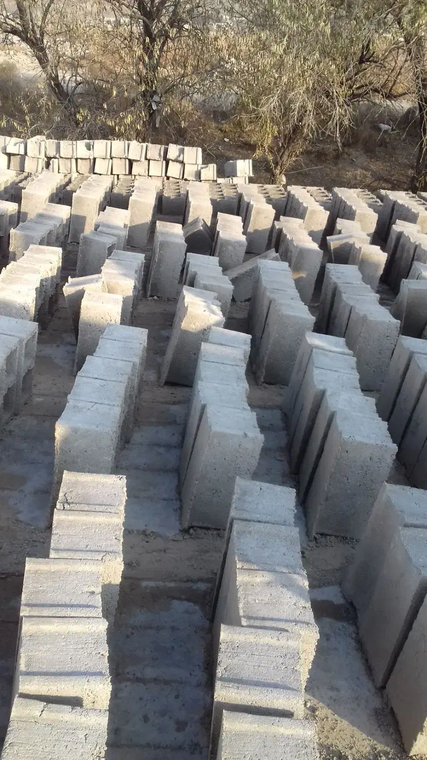 بلوک دیواری|مصالح و تجهیزات ساختمان|میانه, |دیوار